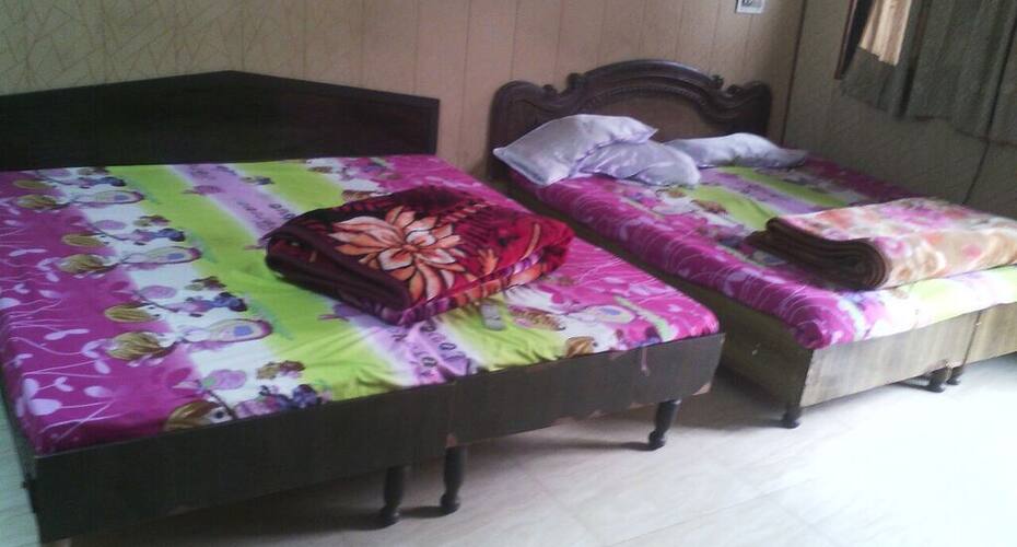 M.S Harjeet Lodge, Amritsar 3